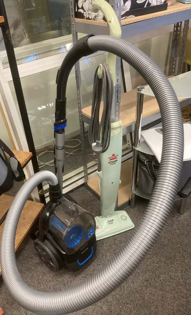 Philips PowerPro Compact 1800W Vacuum Cleaner & Bissell Steam Mop Image 1++