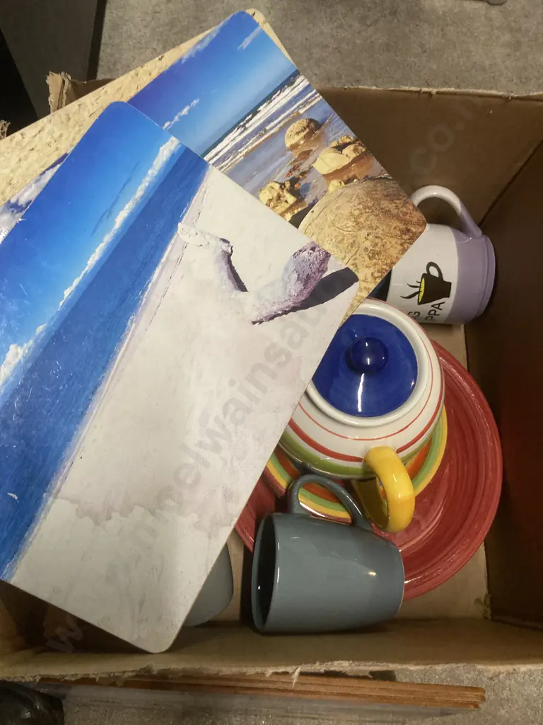 Box lot Crockery, Placemats, Mugs, Tea Pot Etc Image 1++