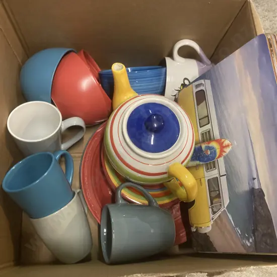 Box lot Crockery, Placemats, Mugs, Tea Pot Etc