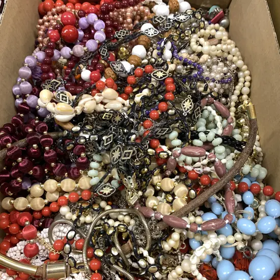 Selection of Costume Jewellery