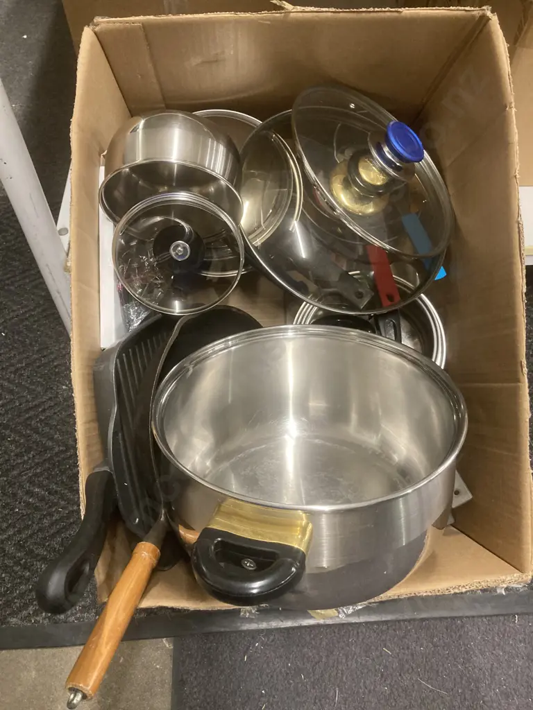 Selection of Pots & Pans, Kinox, Jamie Oliver Etc Image 1++