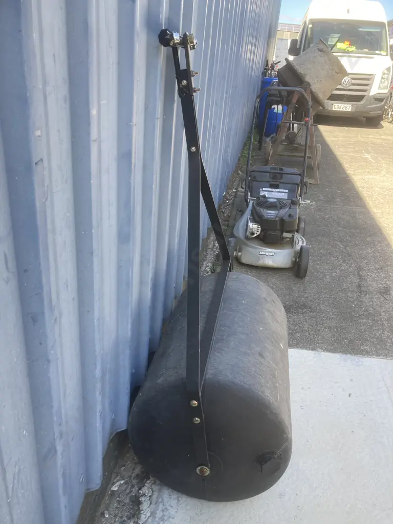Brinly (USA), 28 Gallon Push Or Tow Poly Lawn Roller, Model PRC-241BH Image 1++