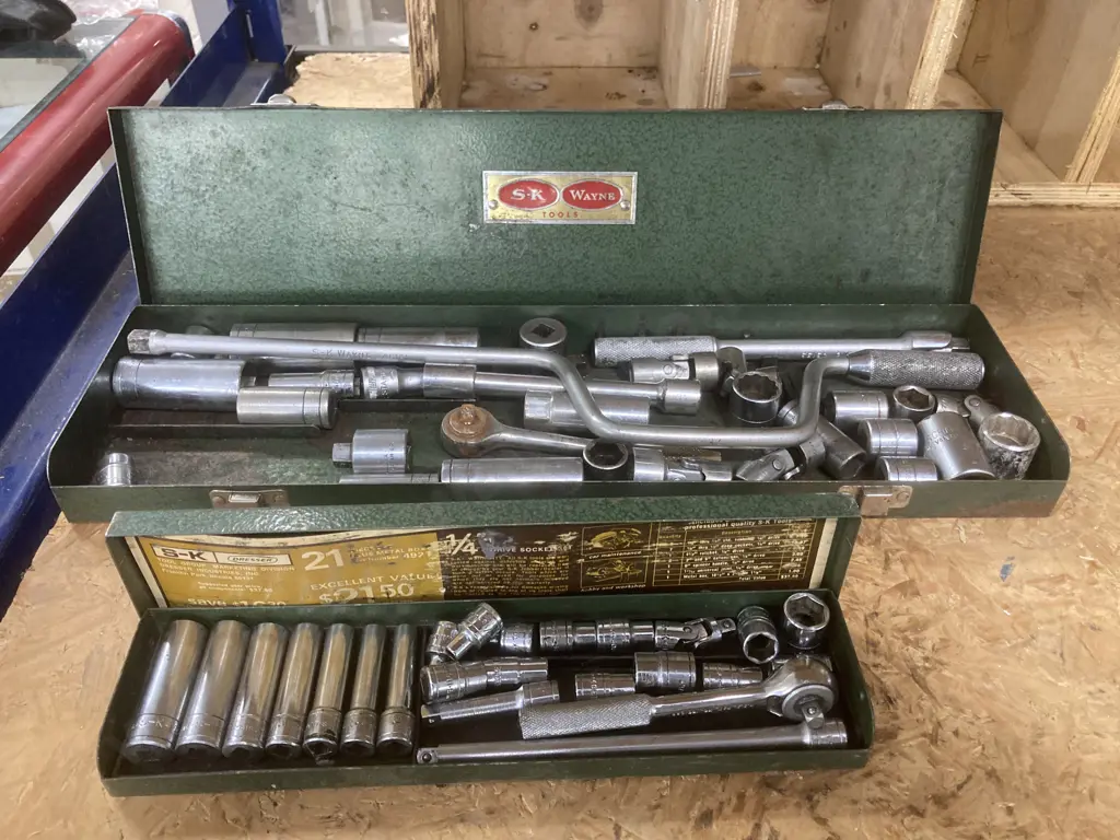 Vintage S-K Dresser Socket Set In Steel Case & Assorted Sockets In A S-K Wayne Steel Case Image 1++