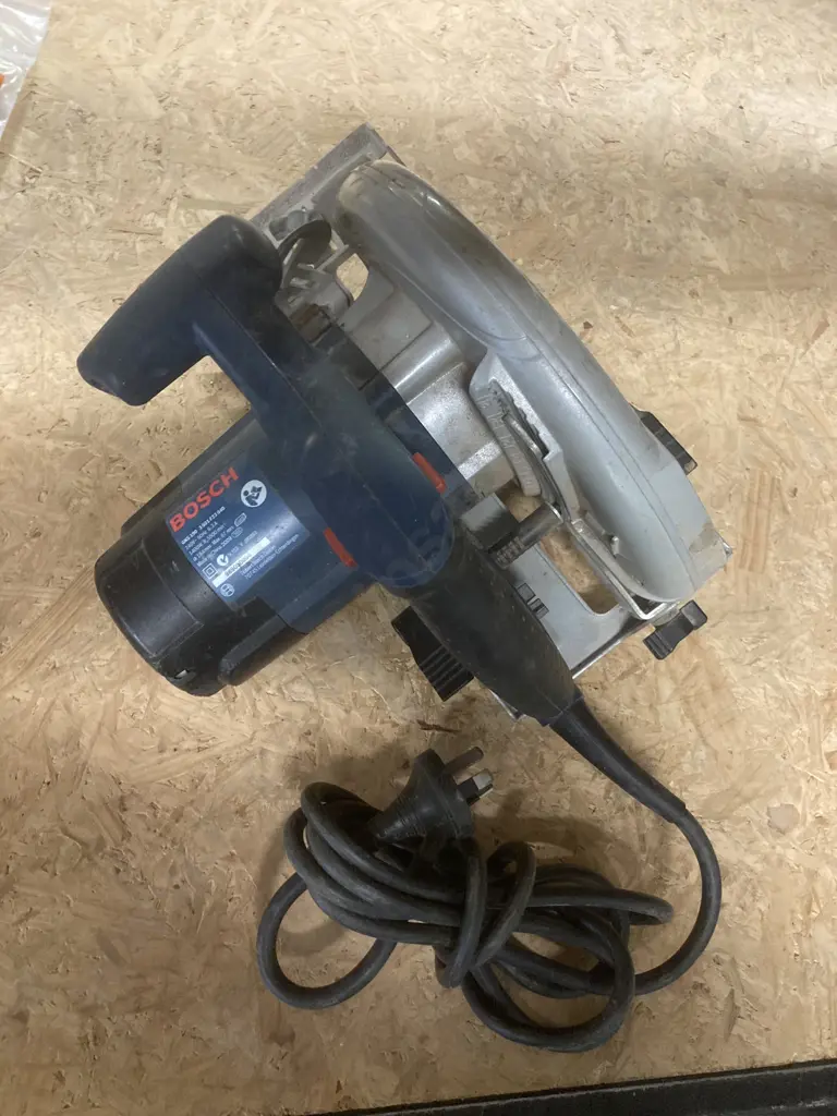 Bosch GKS190 Professional 184mm Circular Saw Image 1++