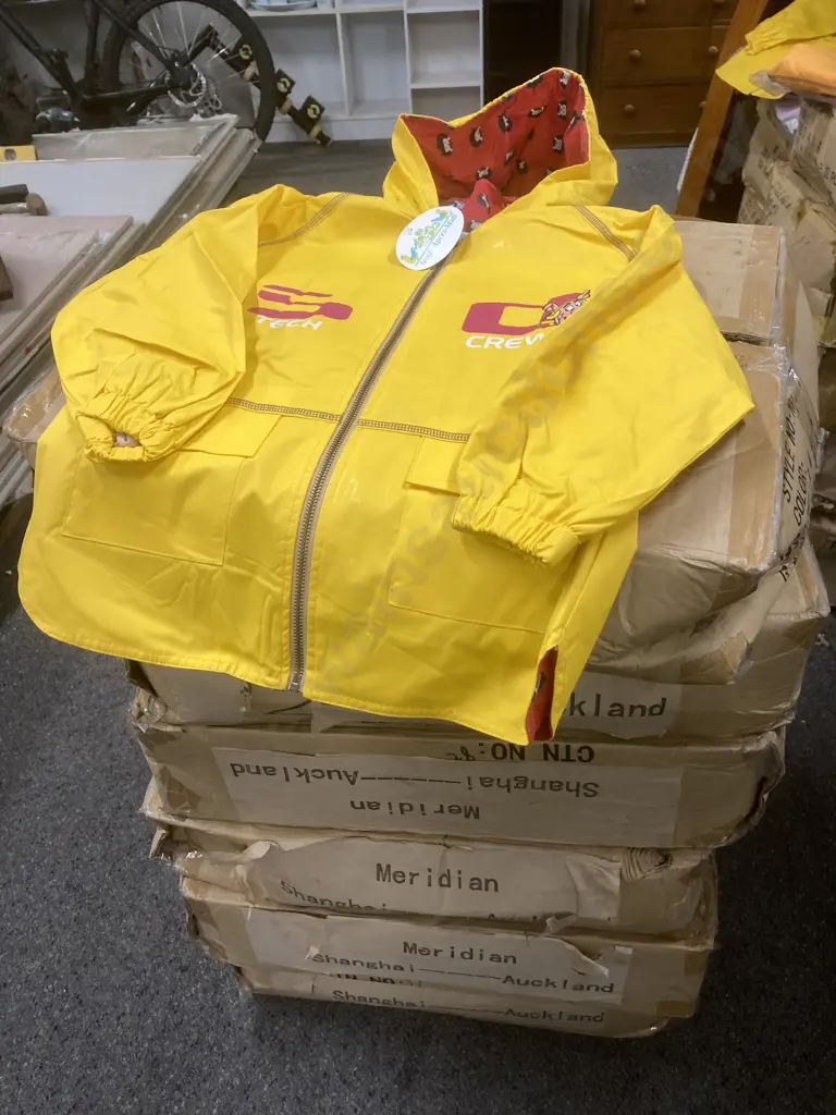 New Kids Hooded Lined Jackets, Zip Front, Yellow, 5 x Boxes of 16, Sz 3, 4, 5, 6, Raincoat Weight Image 1++