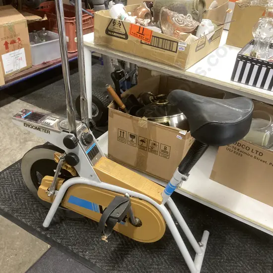 Vintage Voit-Tre-Ergometer Stationary Exercise Bike