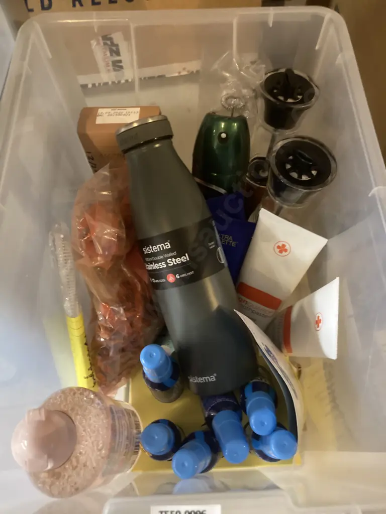 Clear Bin of Sistema Flask, Deodorant, After Shave, Toothpaste Etc Image 1++