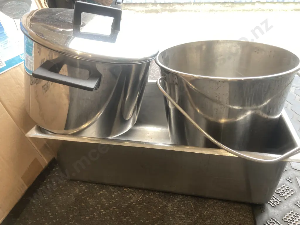 Ikea Stock Pot, Stainless Steel Bucket & Rectangular Dish Image 1++