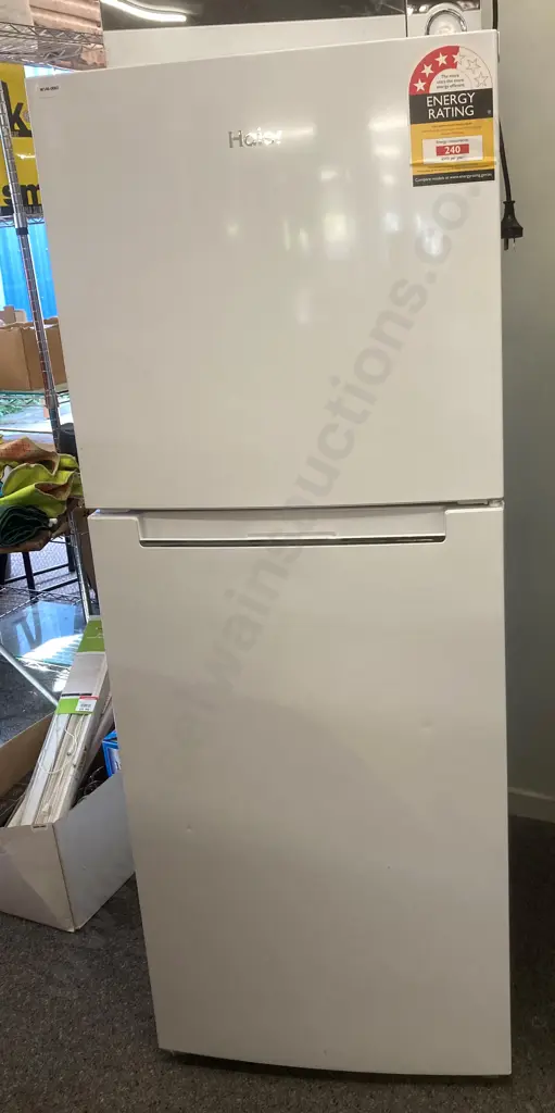 Haier 198 Litre Fridge Freezer, Model HRF220TW3 Image 1++