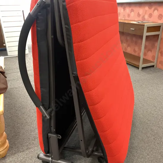 Folding Bed Red Single Near New L202cm, W92cm. (needs repair to weld)