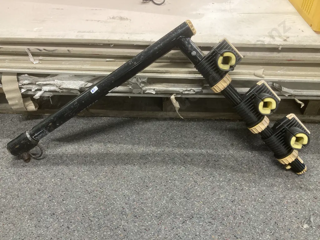 Ezi Grip II 3 Bike Rack Image 1++