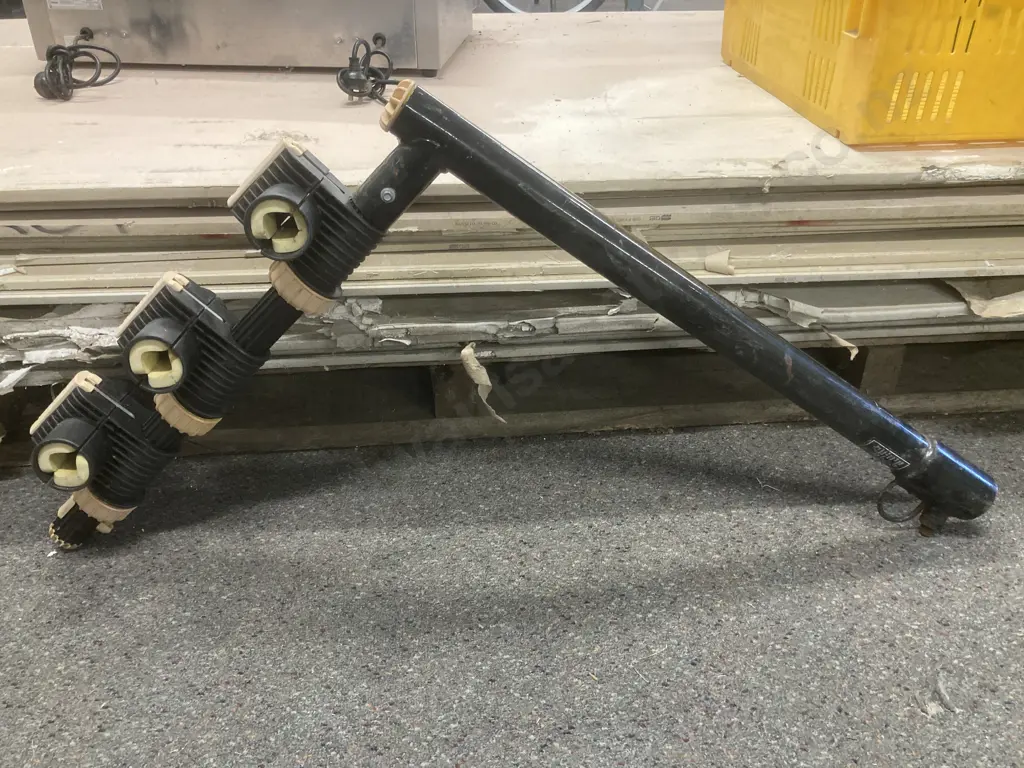 Ezi Grip II 3 Bike Rack Image 1++