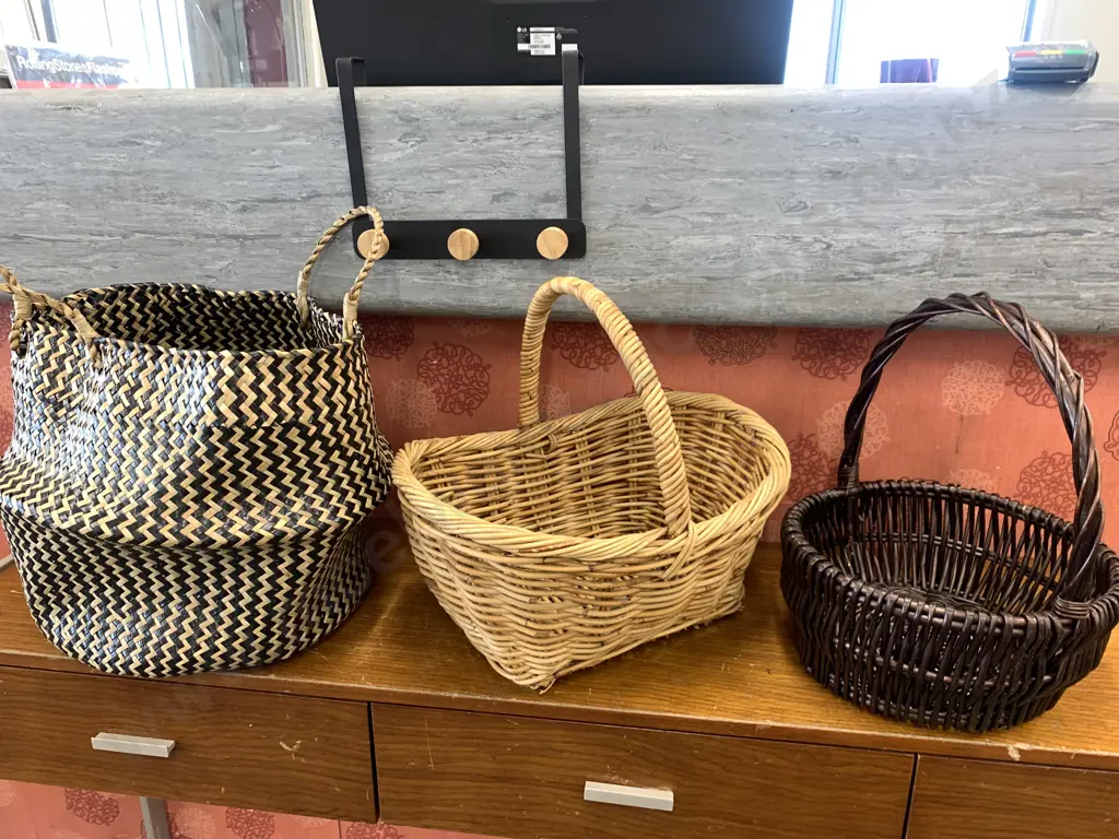 Selection Of Baskets And Over Door Hooks Image 1++