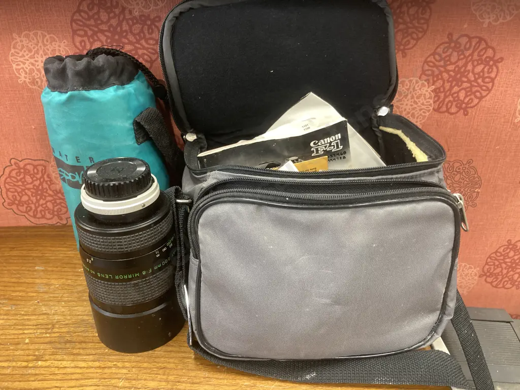 Vintage Quantaray 500 mm F8 Mirror Lens No.800823 Japan And Bag Photography Items, Filters Etc Image 1++