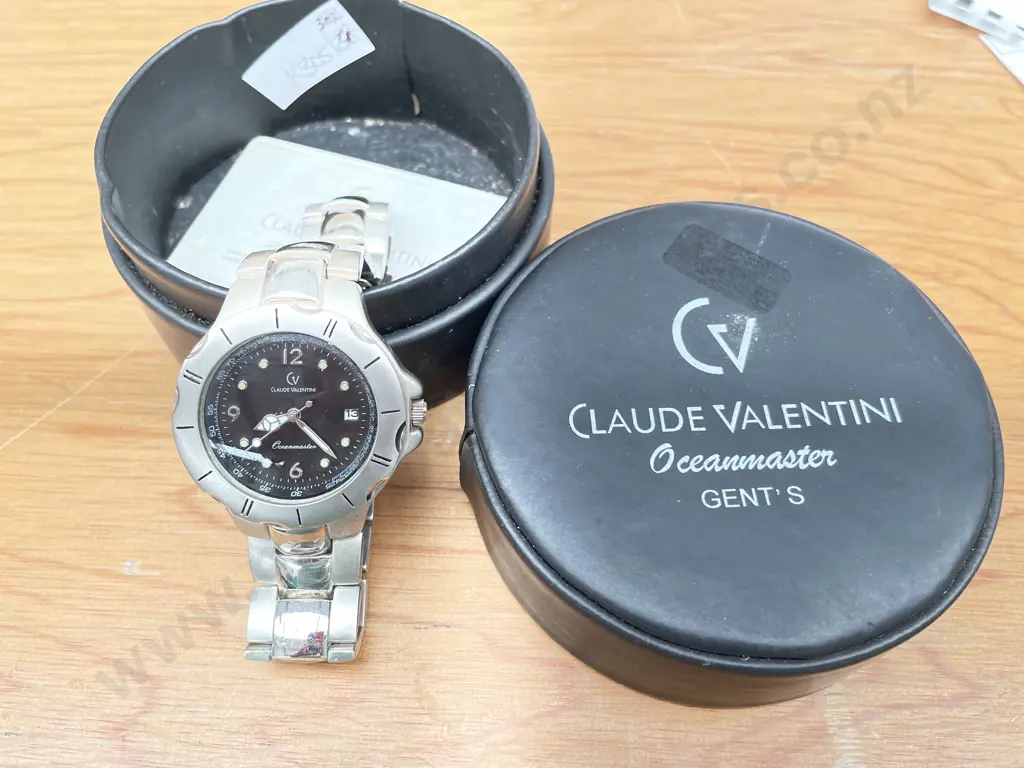 Claude Valentini Mens Watch in Case Image 1++