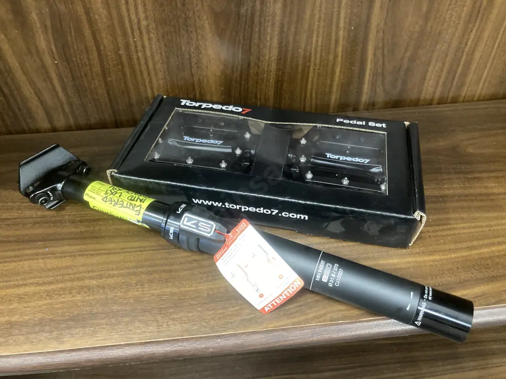 New KS E20 Seatpost, Hydraulic, CJ10007, And Boxed Torpedo7 Pedal Set Image 1++