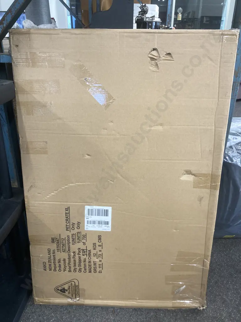 New Folding Pet Crate XL Image 1++