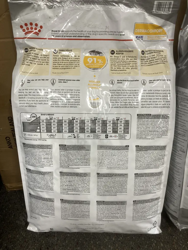Royal Canin Dermacomfort Maxi 26-44Kg Dog Food, 2 x 10Kg Bags Image 1++