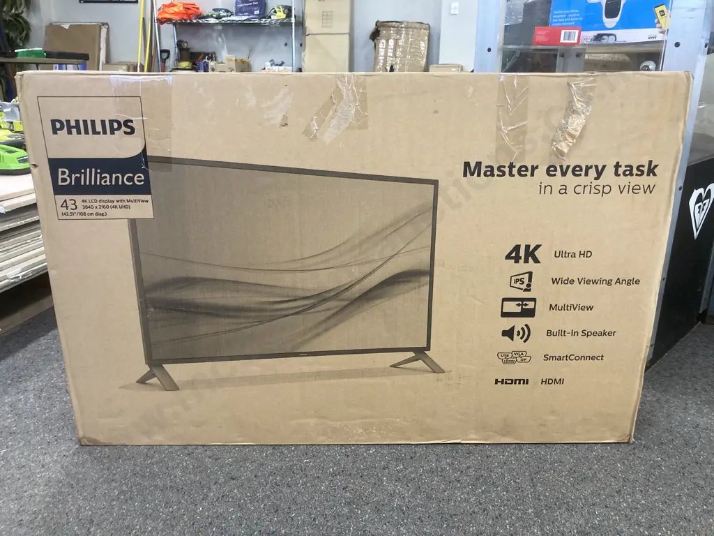 Philips Brillance 43" 4K LCD Display With Multi View (Screen Broken Dumped NCV) Image 1++