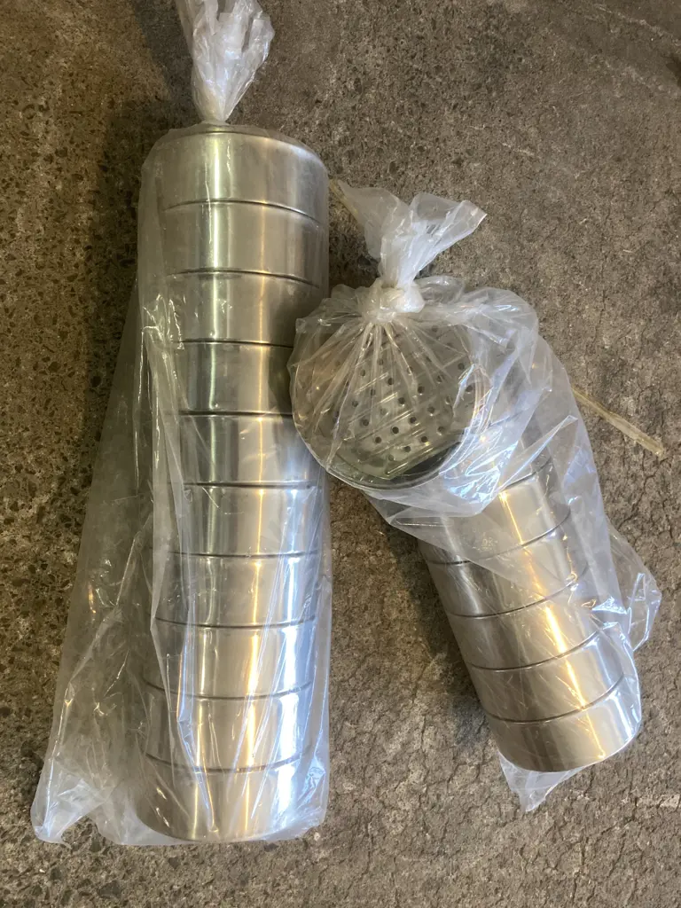 New Stainless Steel Stacking Steamers x 20, H7 Dia16cm Image 1++