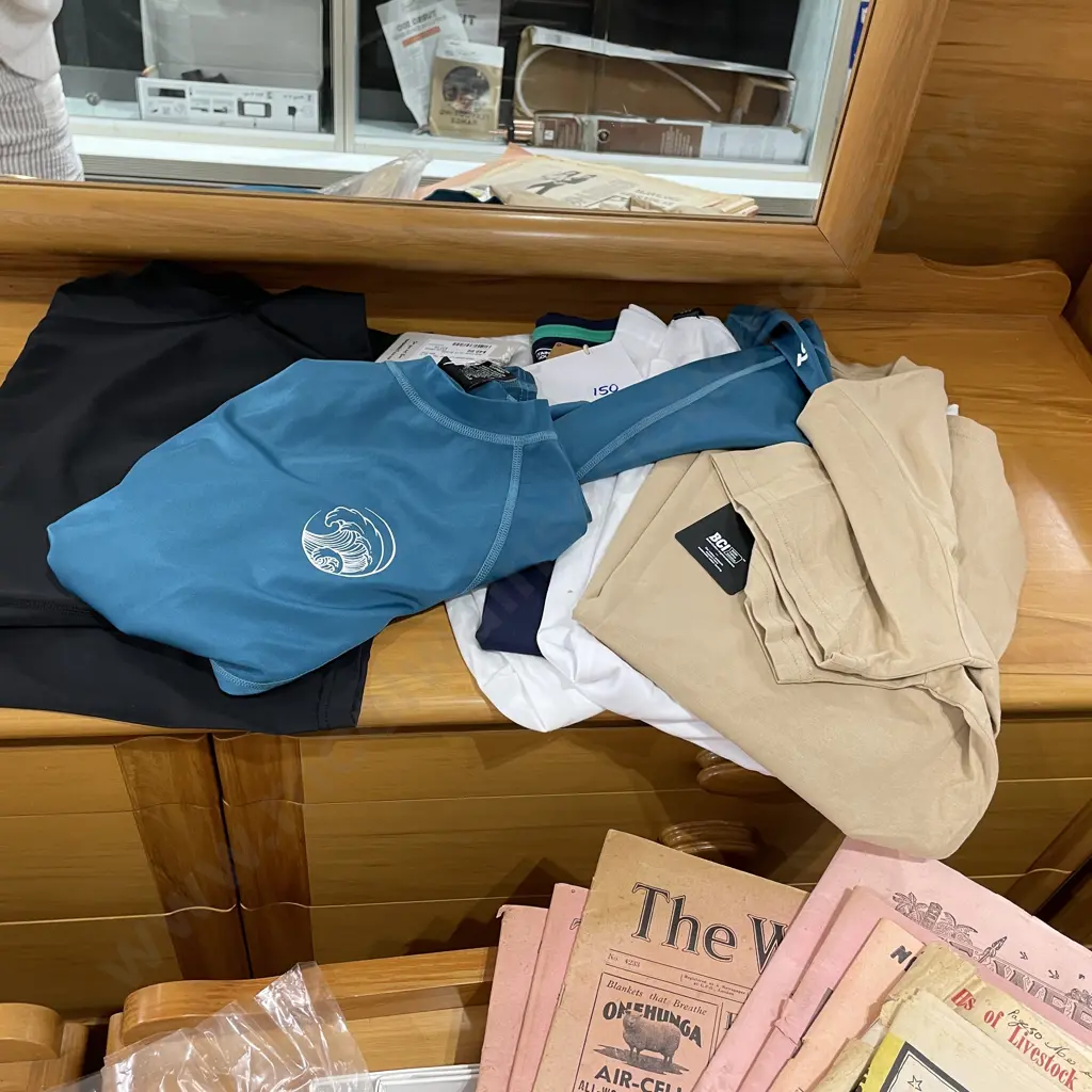 Lot of New Clothing 10 - 12 Image 1++