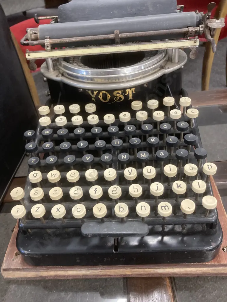 Rare Antique Vintage YOST Typewriter 'The New Yost' ca.1891, Yost Writing Machine Co. USA With Case Image 1++