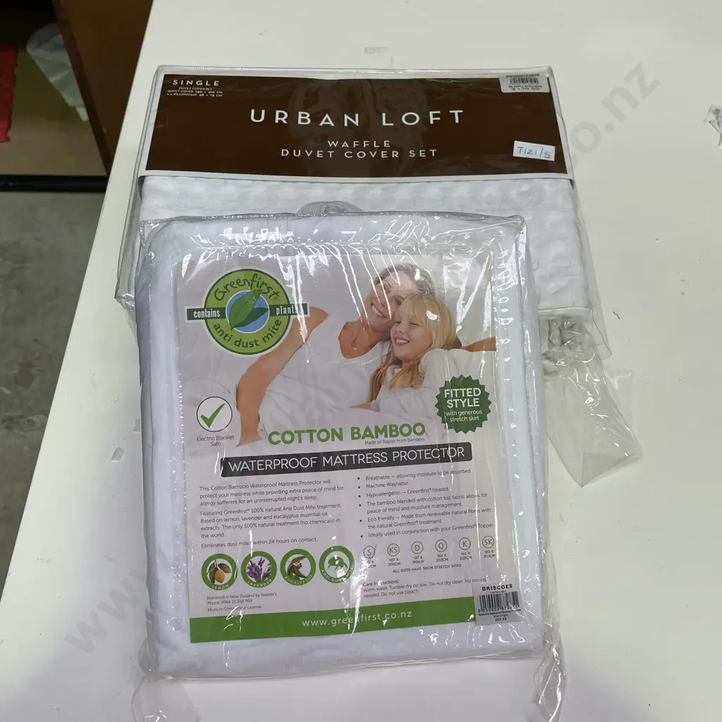 Urban Loft White Waffle Single Duvet Set with Cotton Bamboo Fitted mattress protector Image 1++