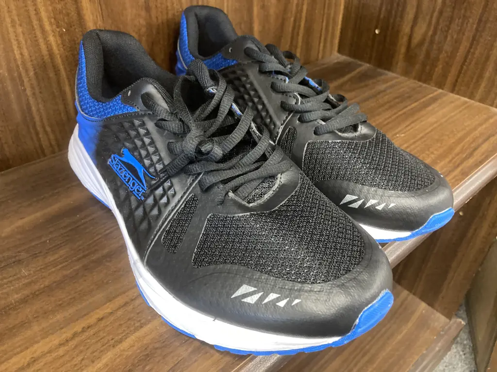 Slazenger Men's Eclipse Trainers, Blue & Black, Sz 9 Image 1++