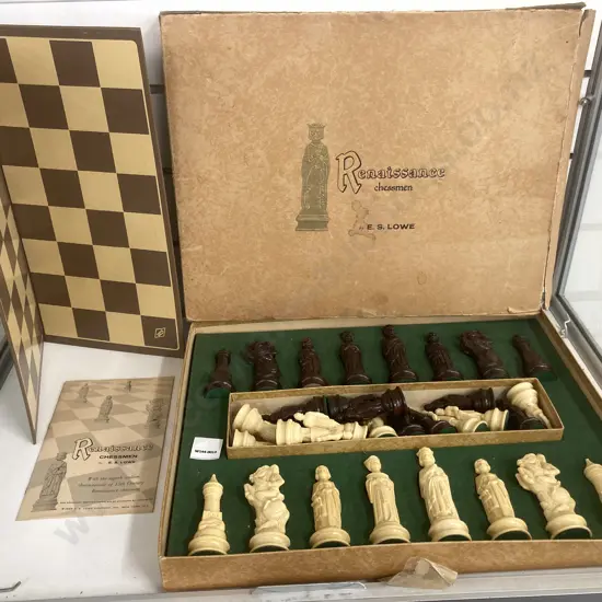 Old Vintage 1959 RENAISSANCE Chess Set No.833 E.S.LOWE Chessmen, Board & Manual