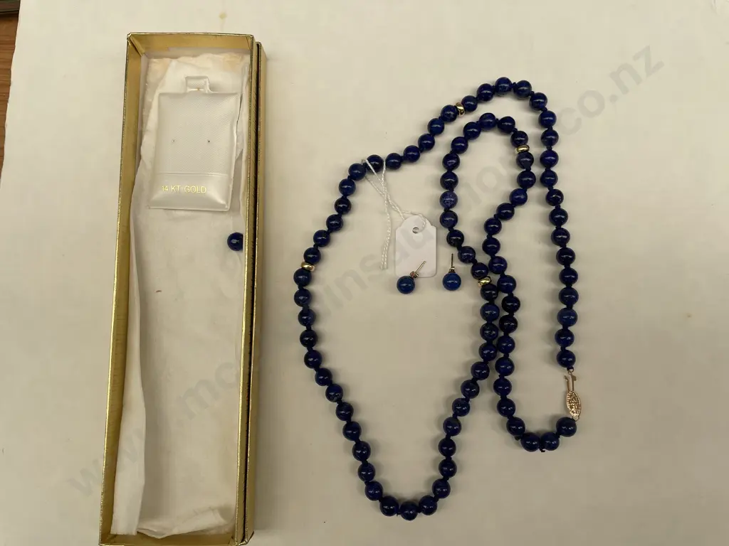 Stunning Lapus Necklace and matching earring. Clasp and earring marked 14K. L76cm Image 1++