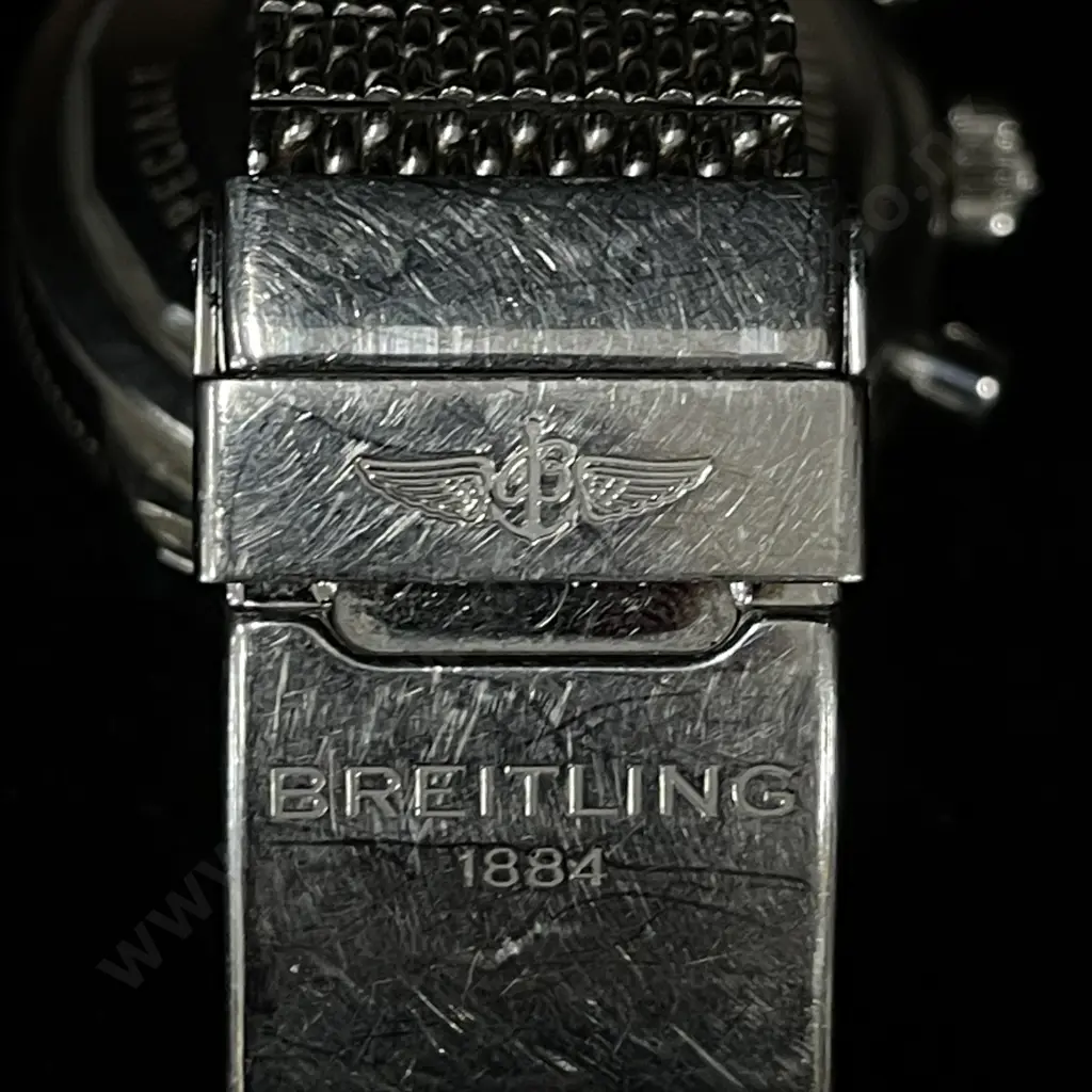 Breitling Watch.  This is a Police item so no vendor information is available. Viewing is essential. Image 1++