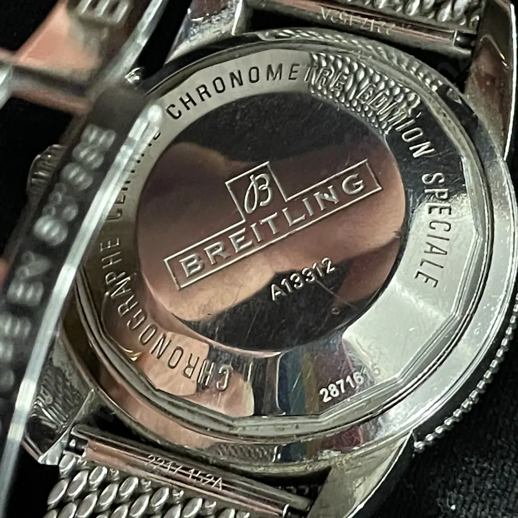 Breitling Watch.  This is a Police item so no vendor information is available. Viewing is essential. Image 1++