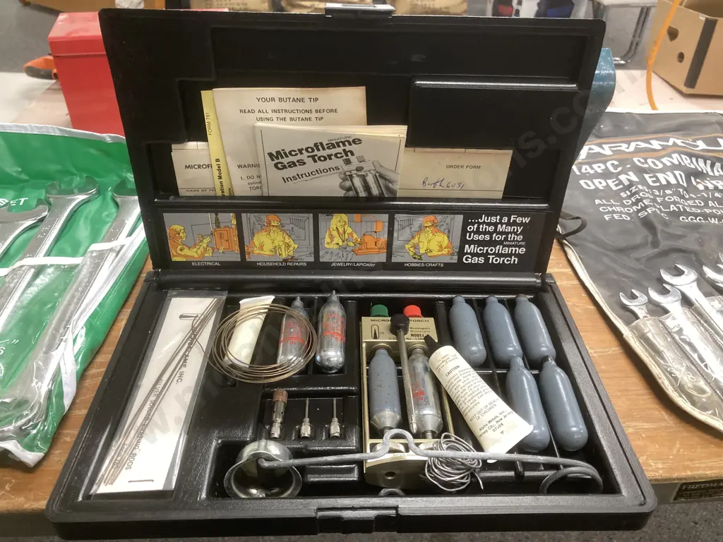 Retro Microflame Gas Torch In Case Image 1++