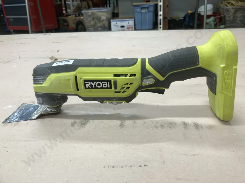 Ryobi 18V Multi Tool Skin, Model R18MT3 Image 1++