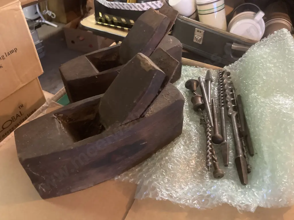 Pair of Vintage Wooden Block Planes, L20cm, With Assorted Augers Etc Image 1++