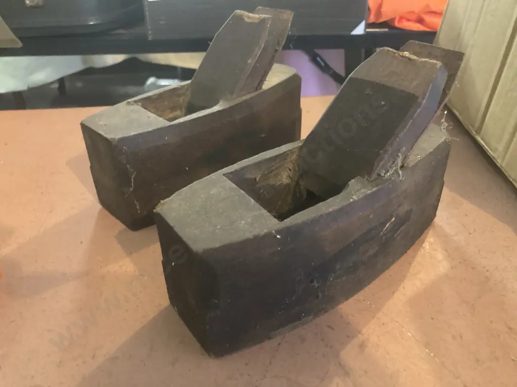 Pair of Vintage Wooden Block Planes, L20cm, With Assorted Augers Etc Image 1++