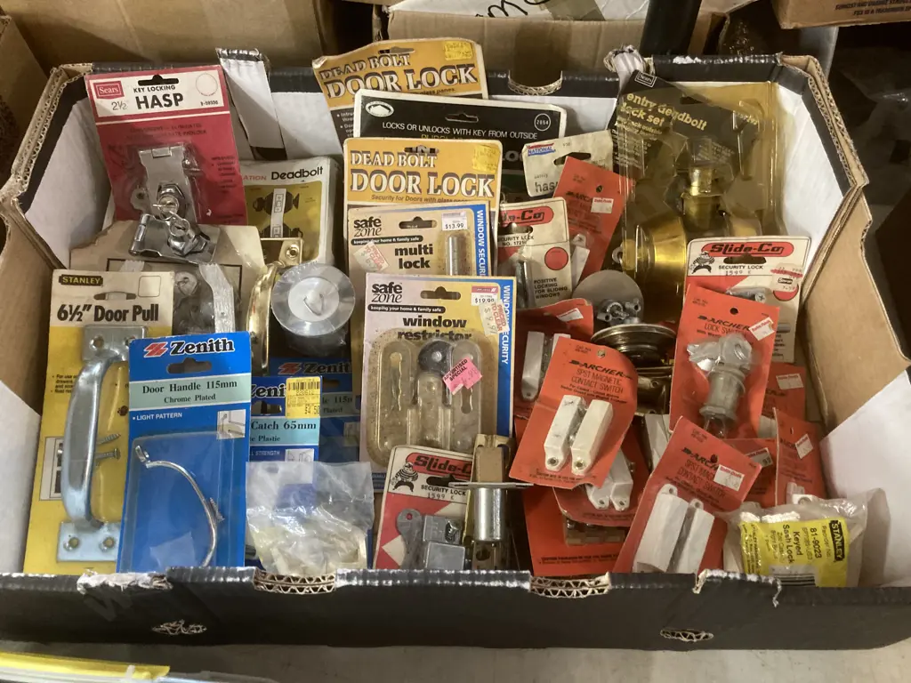 Box Lot Door Locks, Handles, Window Restrictors Etc Image 1++