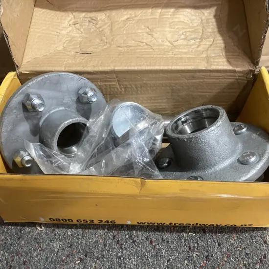 Treadway Hub Set 98180 NSK