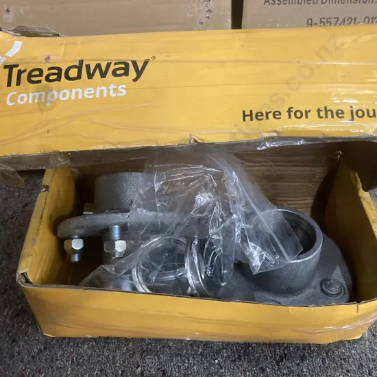 Treadway Hub Set 98180 NSK