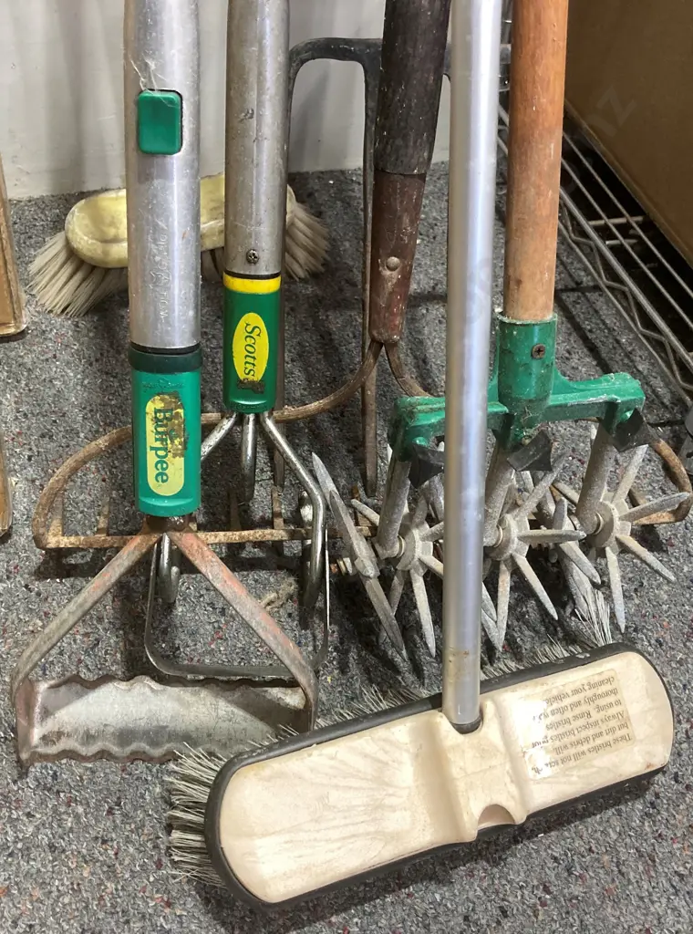 Bundle Garden Tools, Broom Etc Image 1++