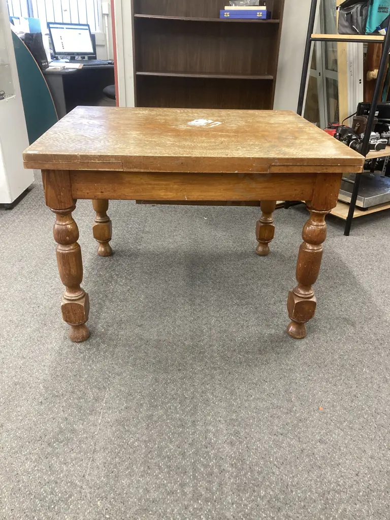 Art Deco Oak Draw Leaf Dining Table, Turned Legs, 107 x 84cm (af To Top) Image 1++