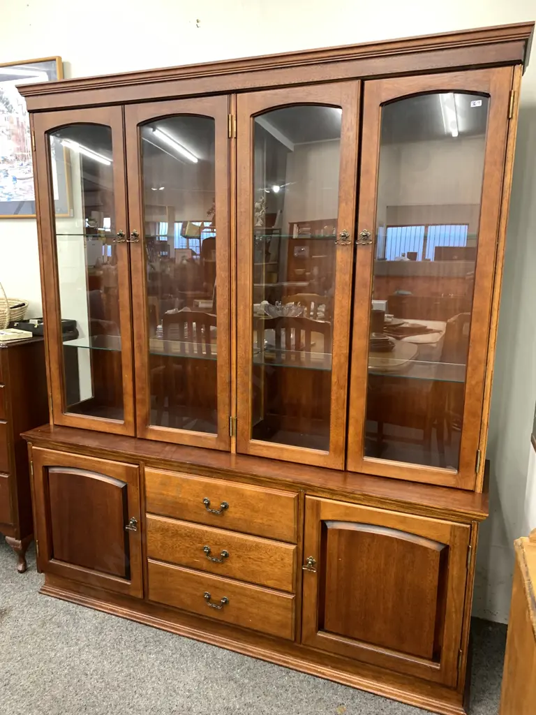 Mahogany Hutchdresser Display Cabinet. 4 glass doors with glass shelves. 3 drawer, 2 door. H185 W158 D41cm Image 1++