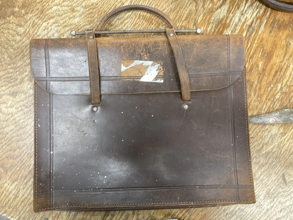 Leather Freemasons Satchel (AF), Vintage Leather Satchel &  Knife Image 1++