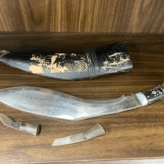 Vintage Gurkha Kukri With Scabbard, Chakmak & Karda
