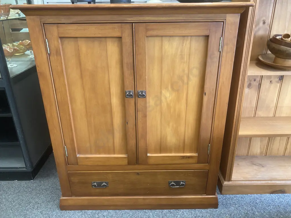 Rimu Entertainment Unit, Wrought Steel Handles, H117 L105 D50cm Image 1++