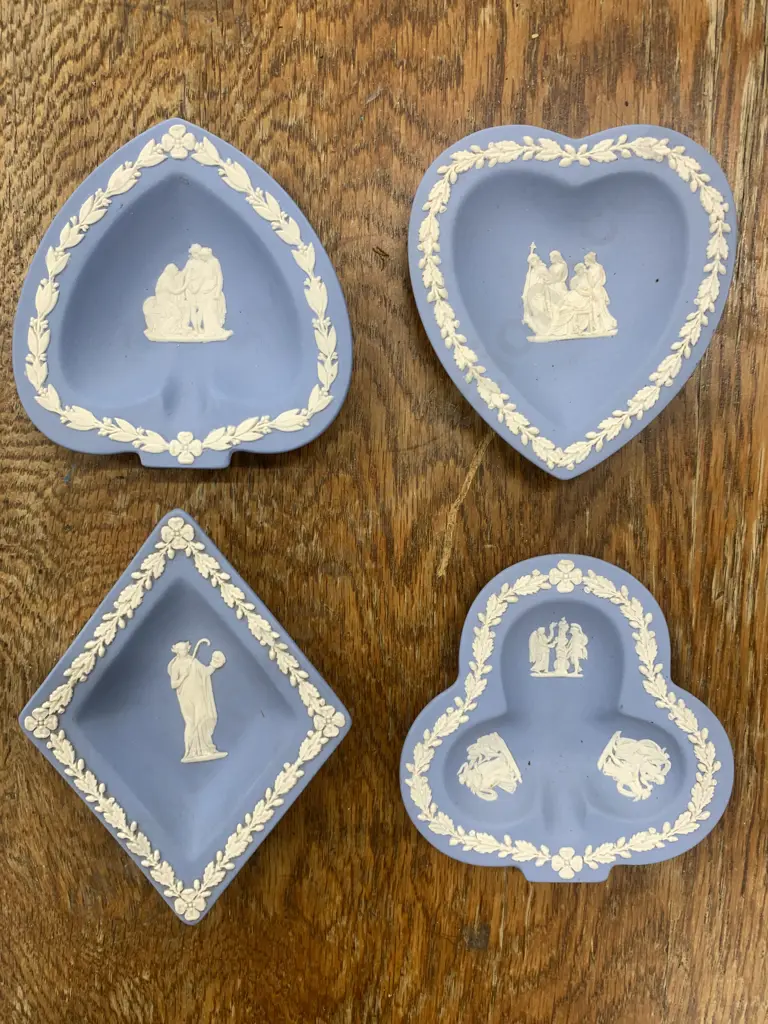 Selection of Wedgwood Items x 4, Blue & White Image 1++