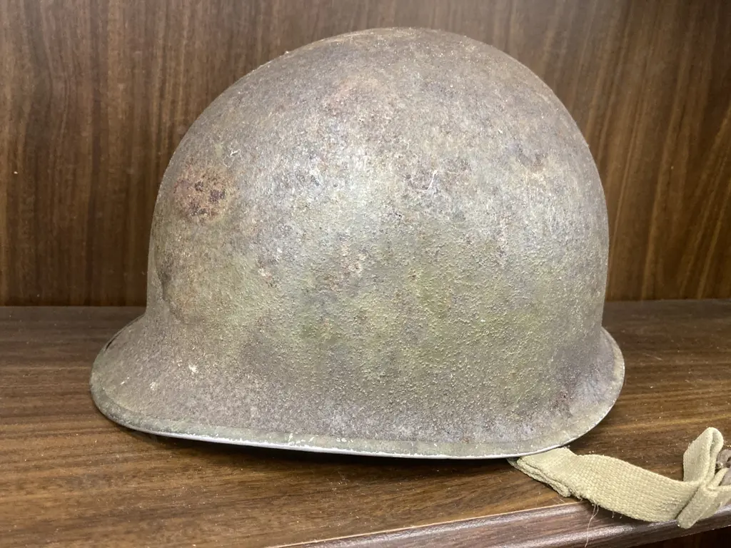 Vintage WWII US Army Military M1 Steel Helmet Image 1++