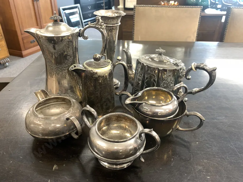 Selection of Silverware Including Coffee Pot, Teapot Etc Image 1++
