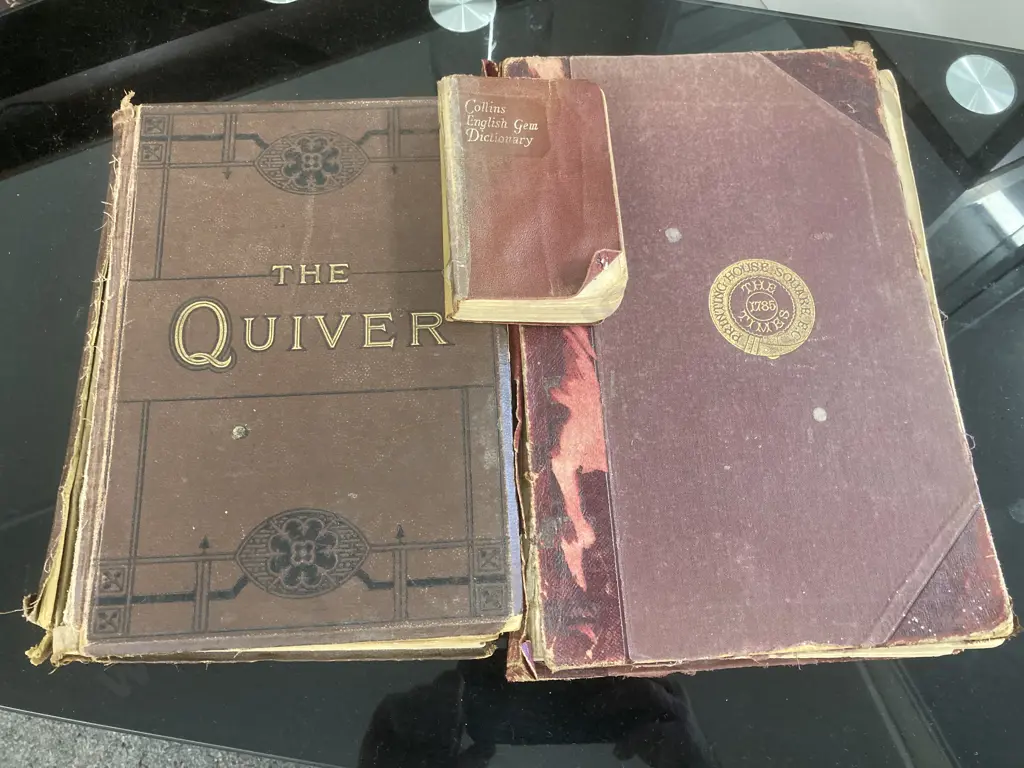 The Quiver (1890): An Illustrated Magazine for Sunday and General Reading (The Quiver) Hardcover – January 1, 1890 Image 1++