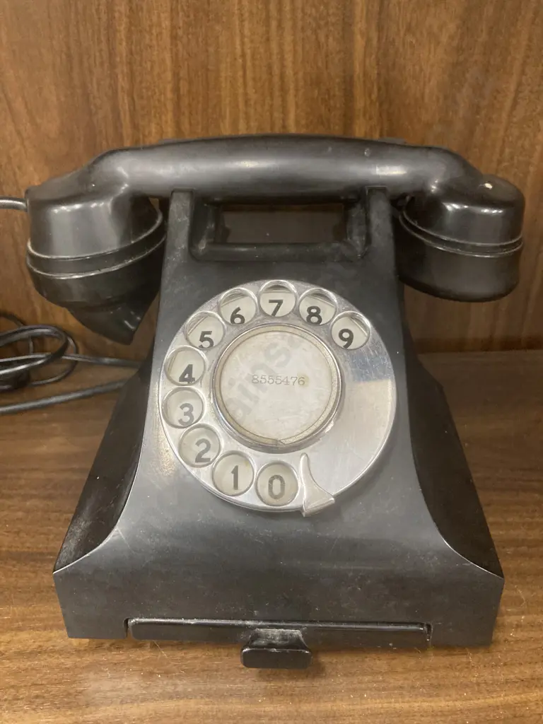 Vintage Black Bakelite Dial Telephone With Cheese Drawer Image 1++